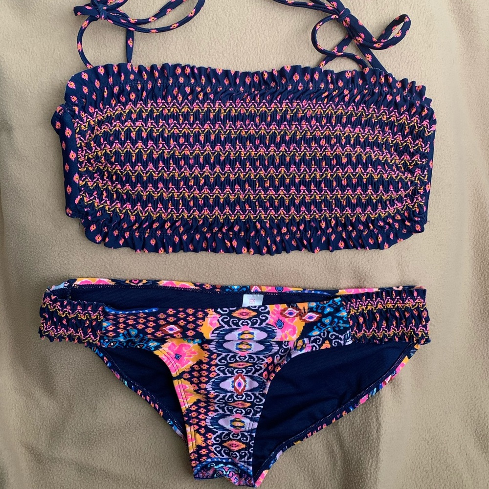 EUC 2 piece swimsuit by No Boundaries